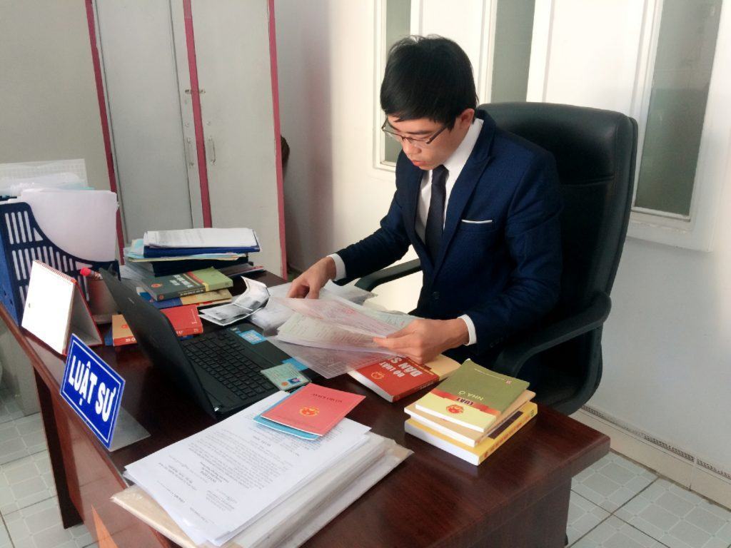 Ghi thấp giá chuyển nhượng trên Hợp đồng công chứng có phạm tội trốn thuế?